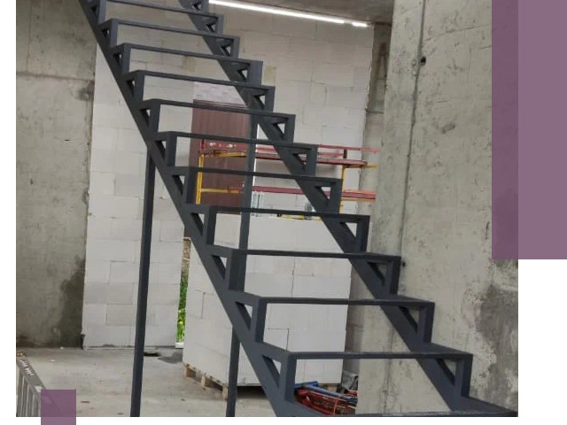 Демонтаж металлических лестниц в Устях-Куте быстро и безопасно