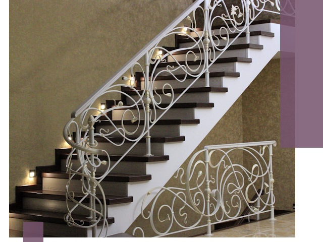 Кованые лестницы под ключ в Устях-Куте — изготовление и монтаж