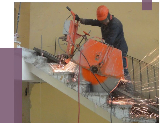 Демонтаж бетонных лестниц в Устях-Куте от 4634 руб. за м2 | ПРОЛЁТ-Утк