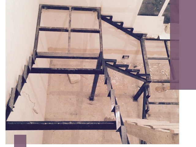 Монтаж лестниц на металлокаркасе в Устях-Куте быстро и качественно