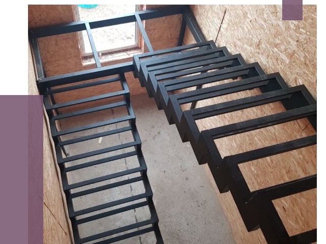 Демонтаж лестниц на металлокаркасе в Устях-Куте от 7414 руб. за м²