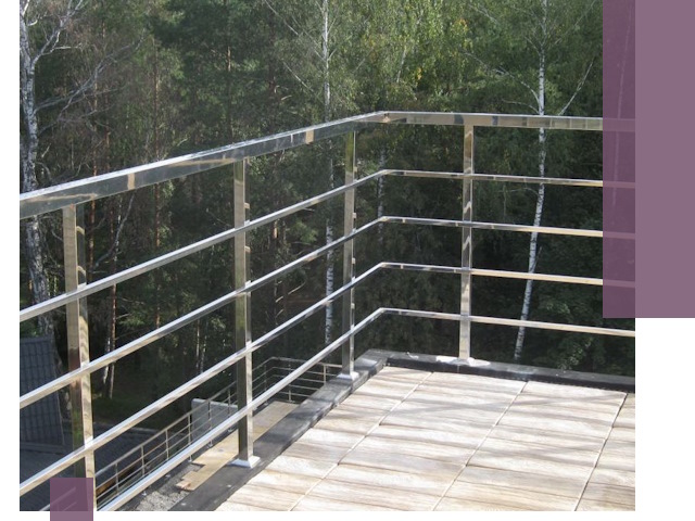 Парапеты из нержавеющей стали в Устях-Куте — изготовление и монтаж